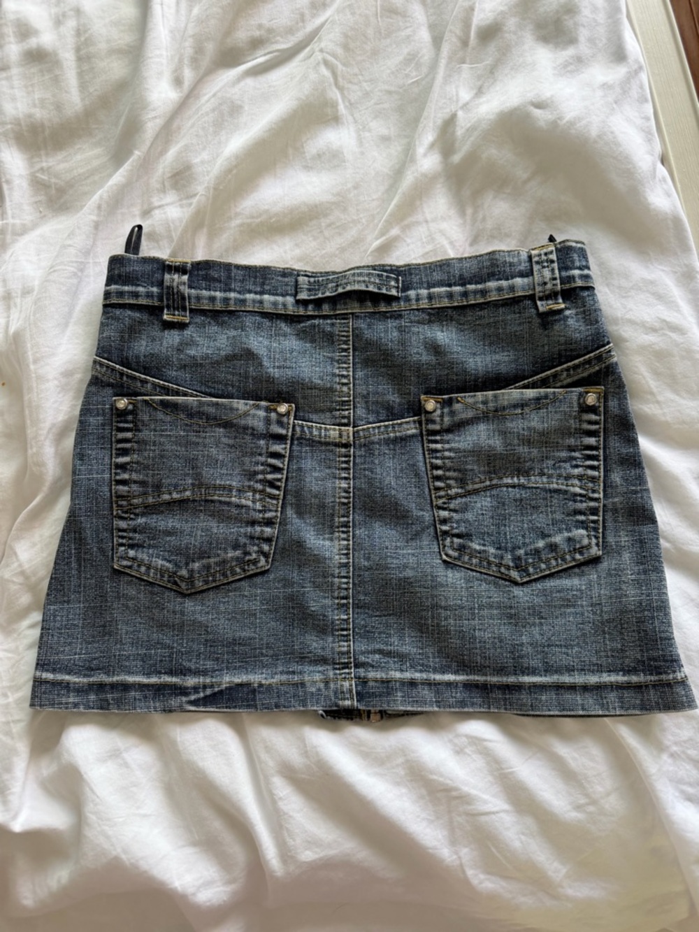 Vintage D&G Dark Wash Denim Mini Skirt with Front Button Detail - Picture 4 of 4